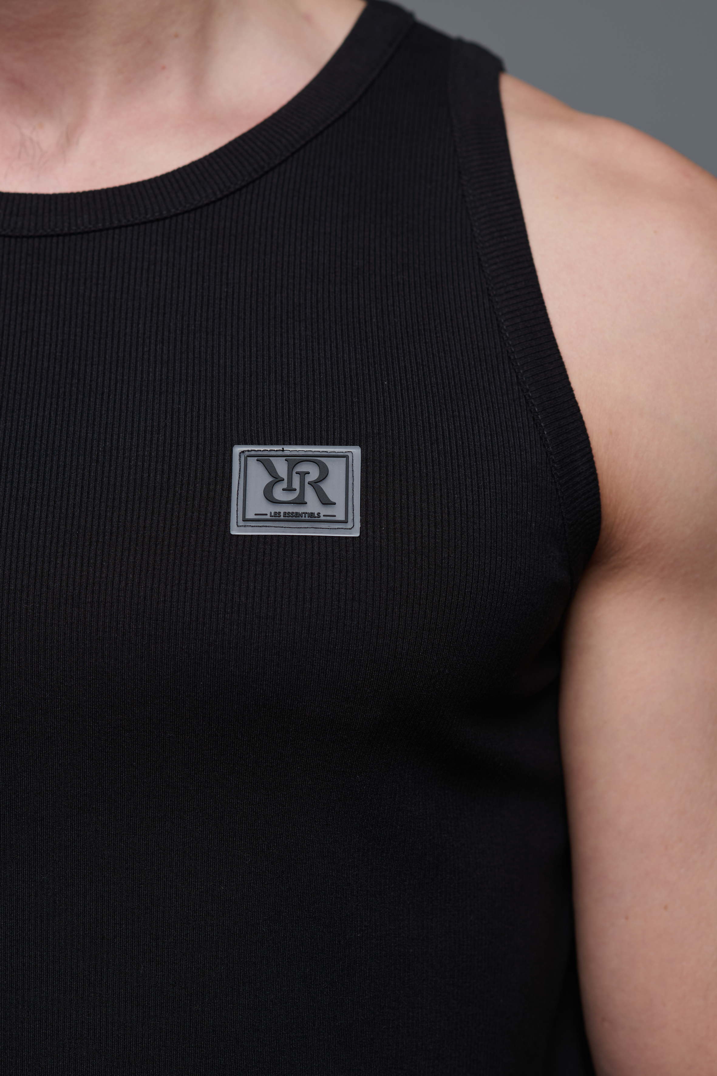 AdC Les Essentiels - Tank Top Black