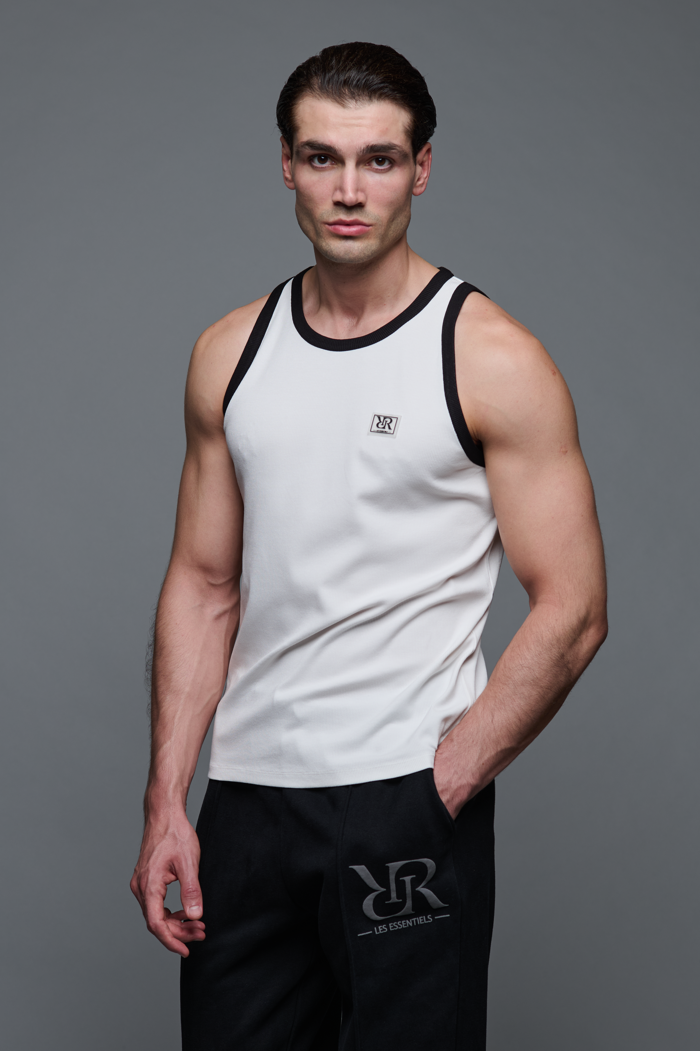 AdC Les Essentiels - Tank Top White - Black