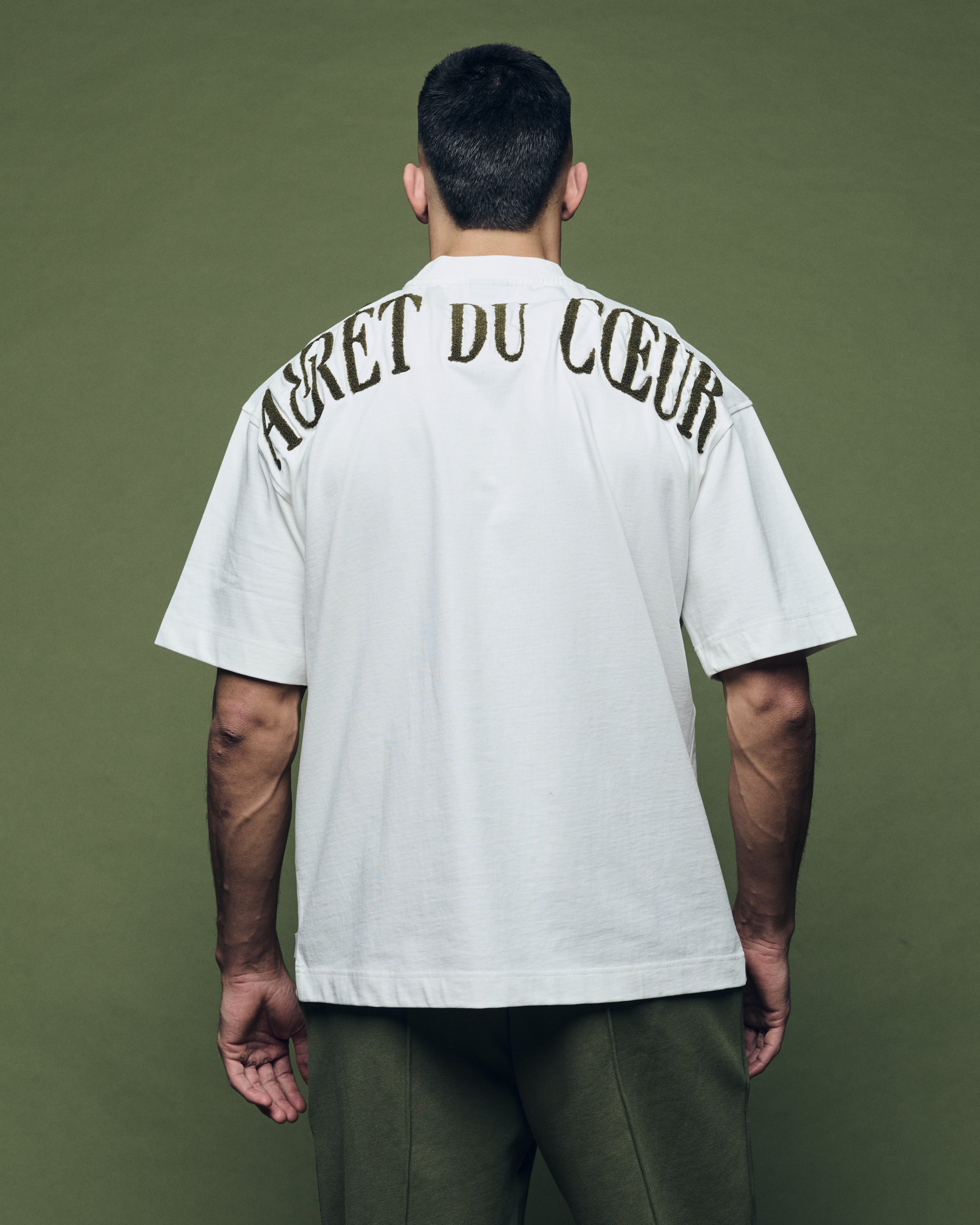 Signature T-Shirt Off-White Olive