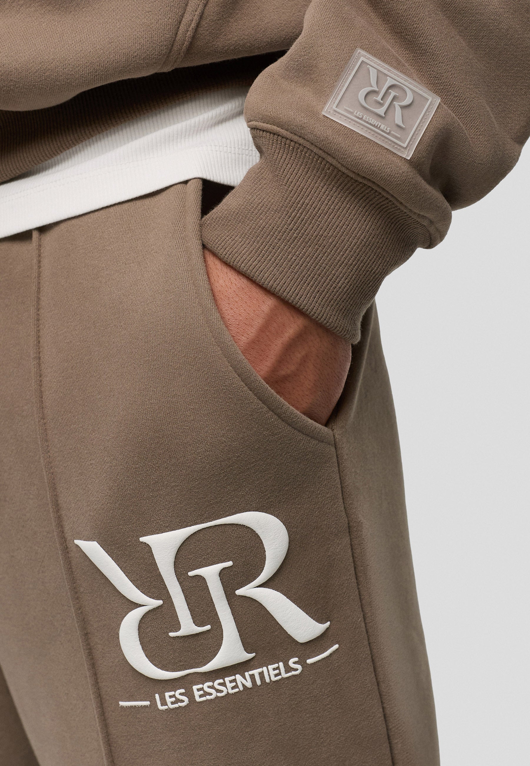 AdC Les Essentiels - Wideleg Jogger - Cappuccino