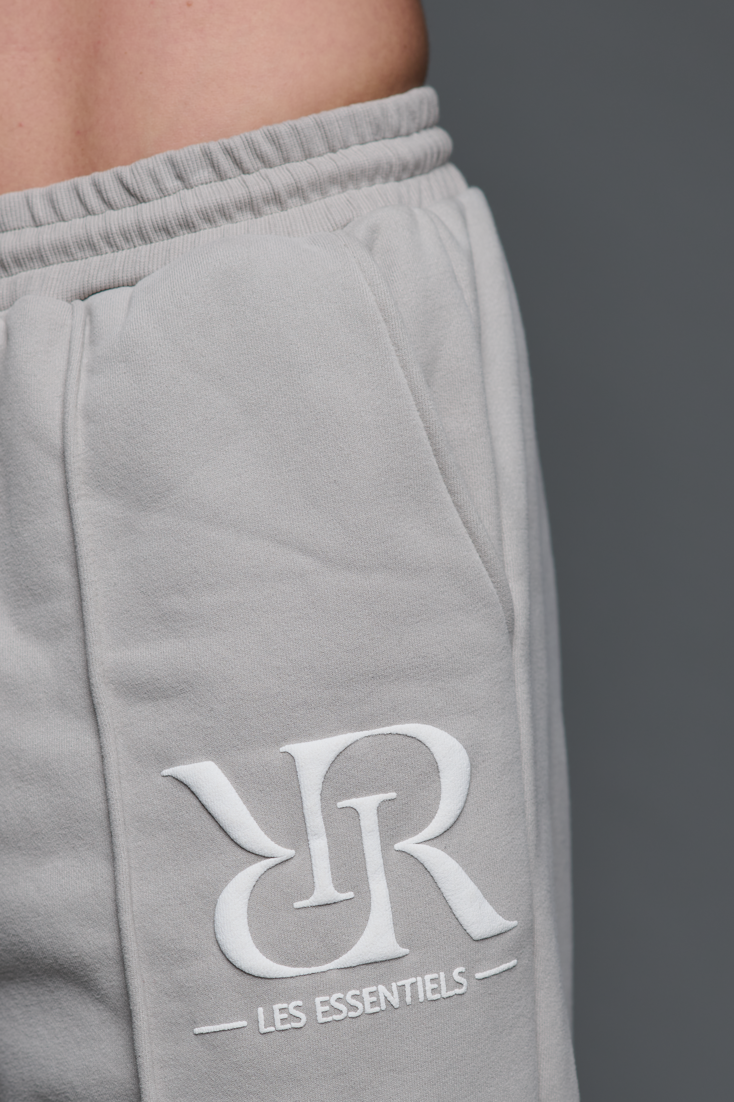 AdC Les Essentiels - Jogger Light Grey