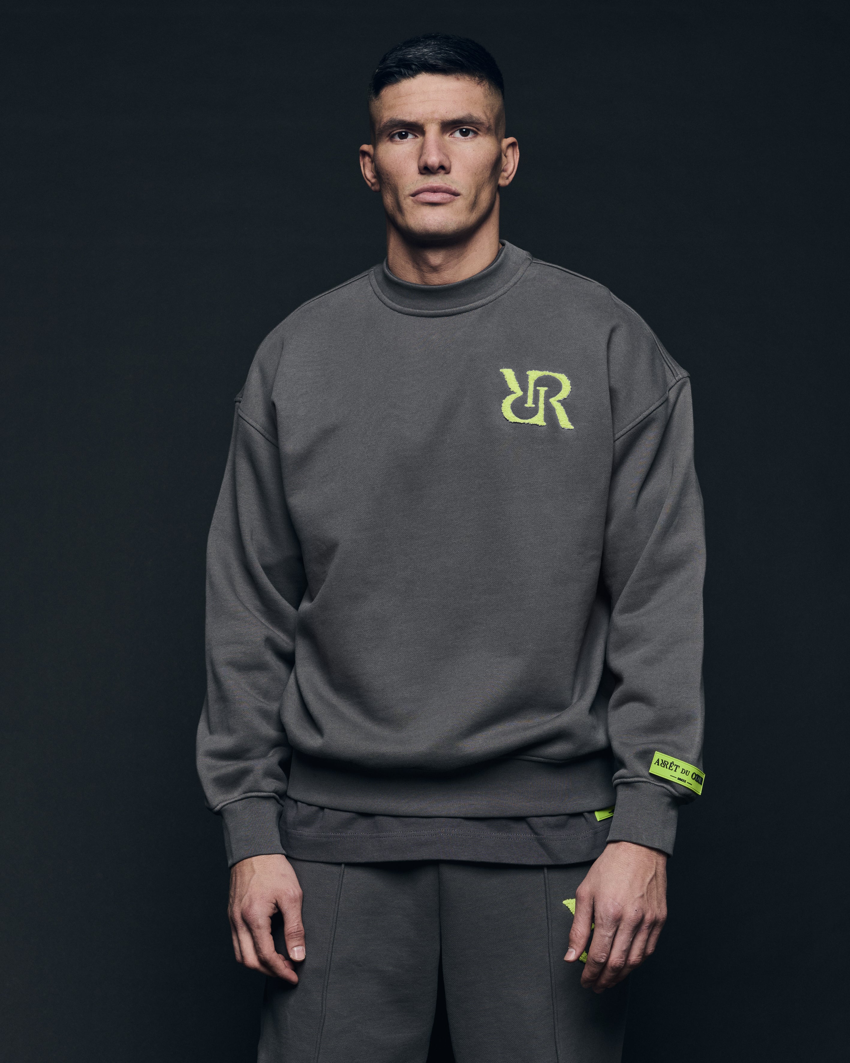 Crewneck Dark Grey
