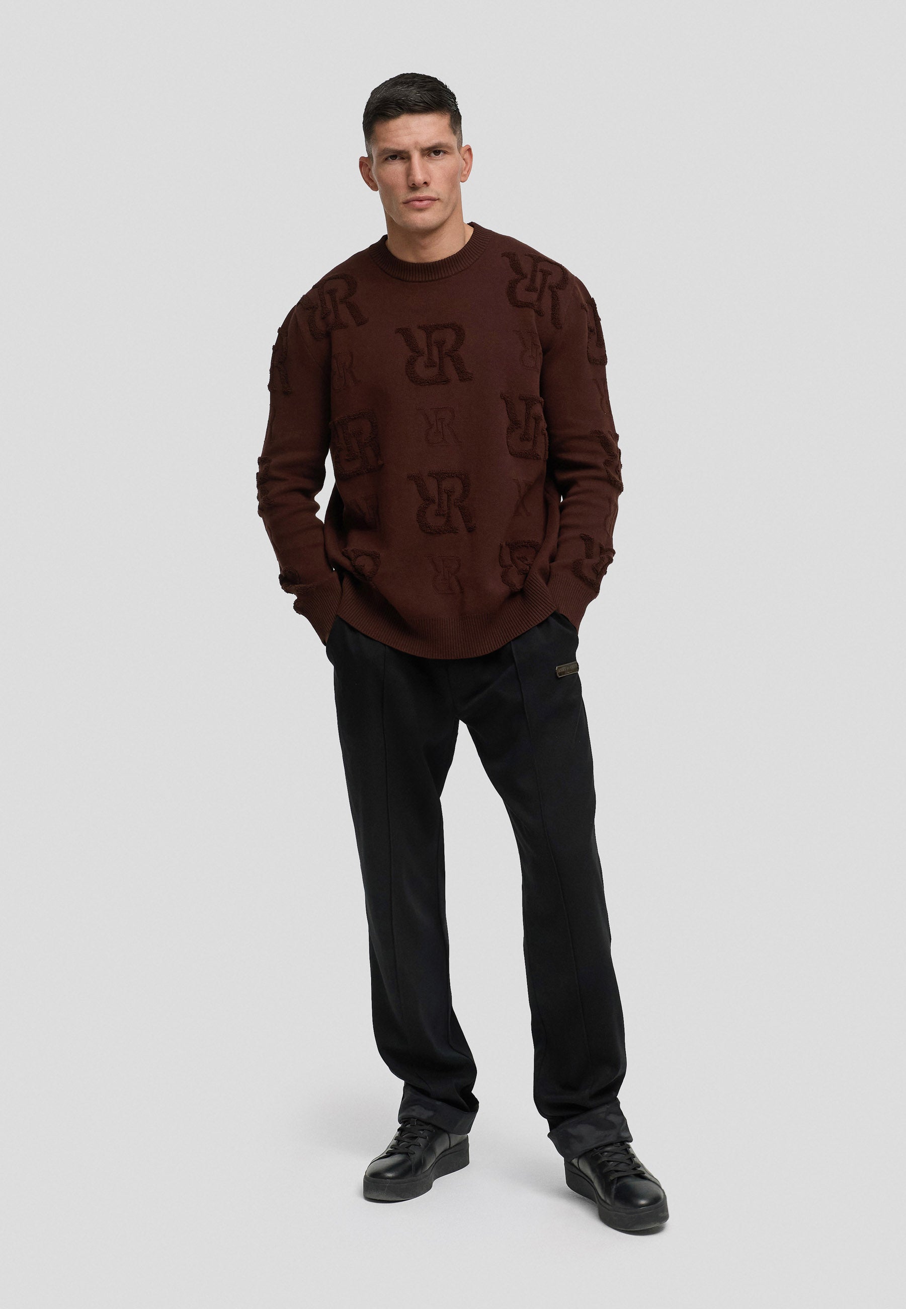 Signature Sweater - brown